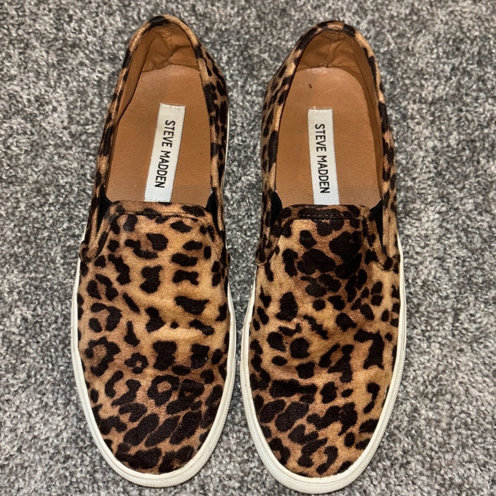 Steve Madden Cheetah Print flats